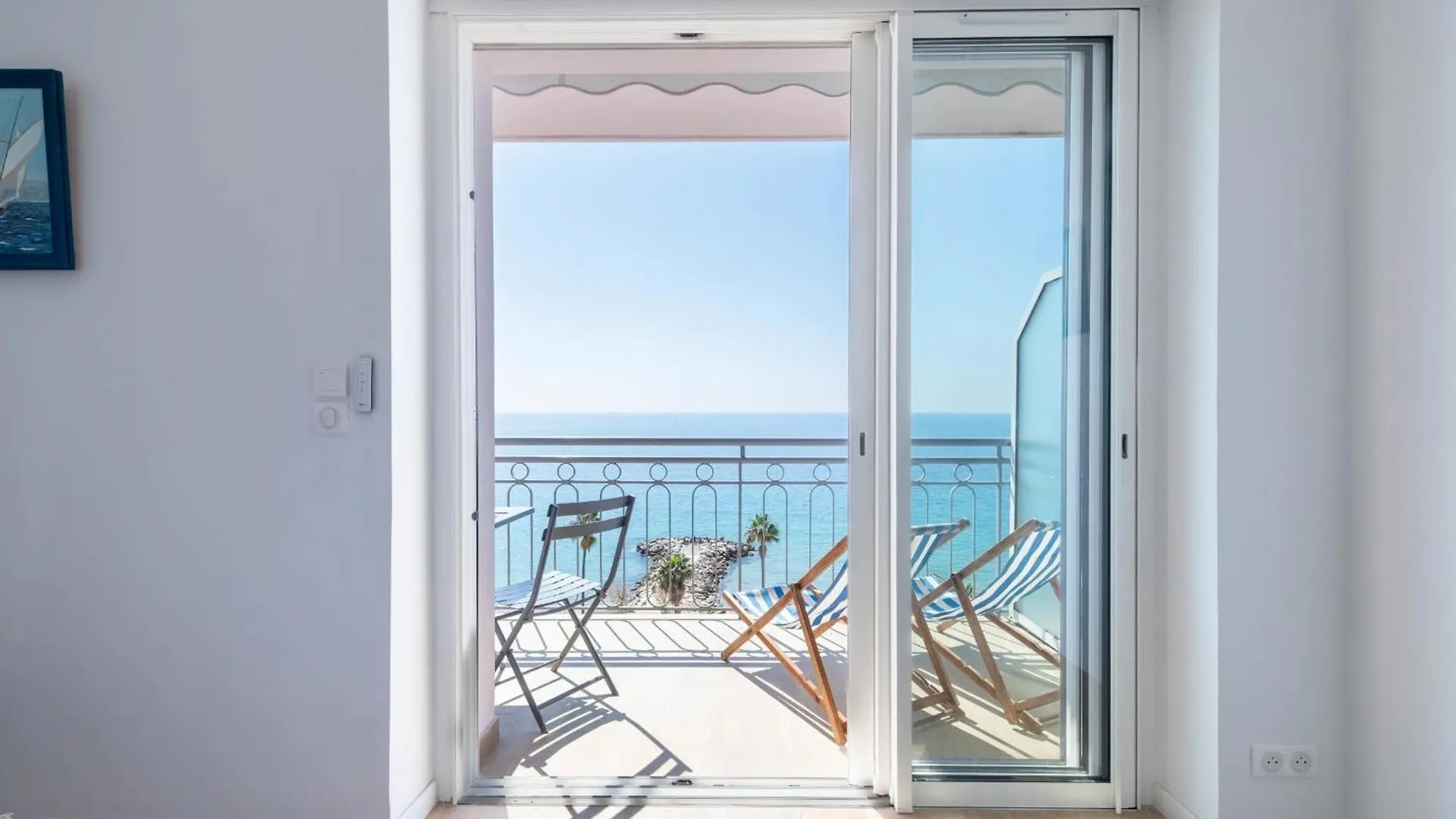 Apartment Cannes Sea View & Beach Access