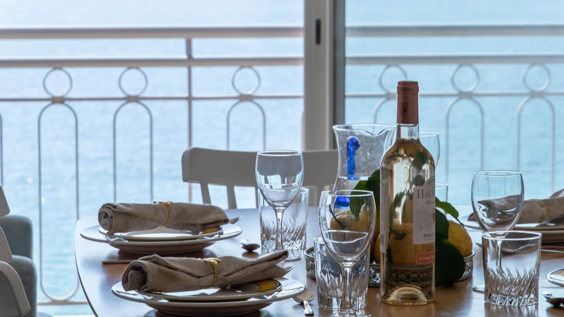 Apartment Cannes Sea View & Beach Access