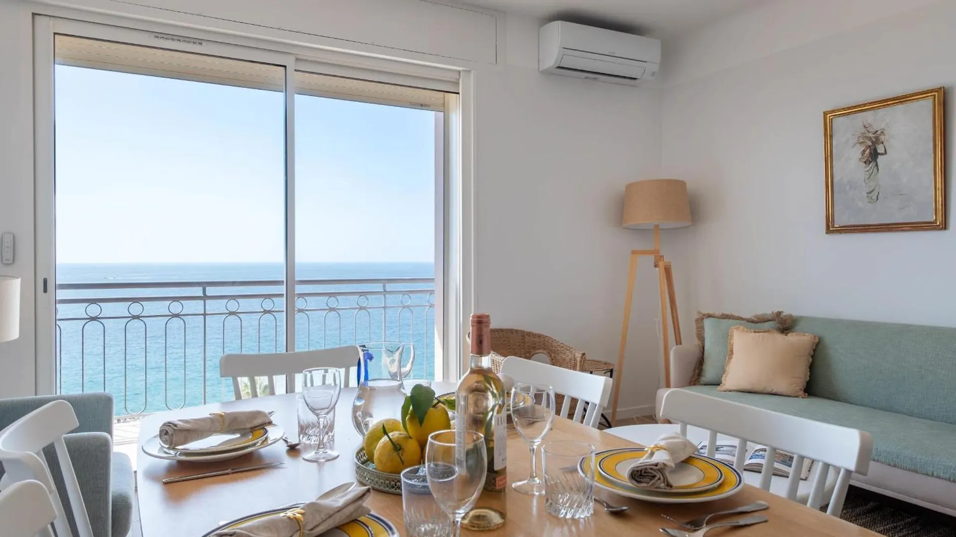 Cannes Sea View & Beach Access
